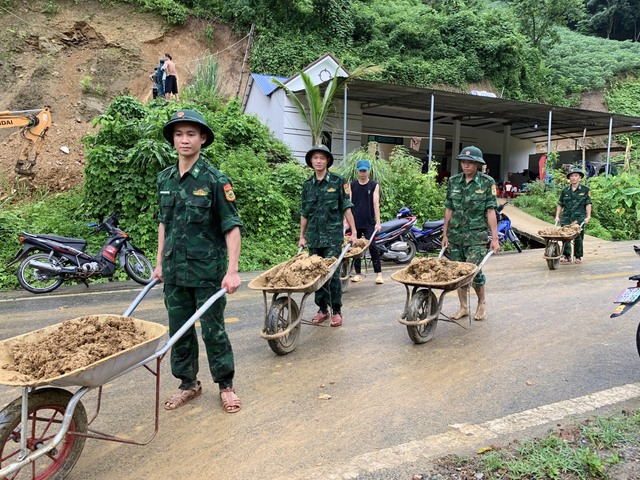 BĐBP Lai Châu: Xây thế trận lòng dân từ “3 bám, 4 cùng”- Ảnh 6.