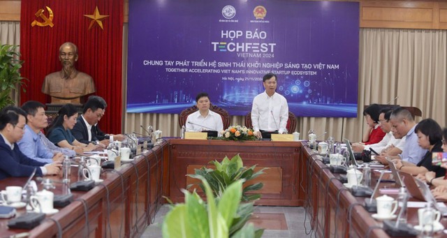 Techfest 2024: Chung tay phát triển hệ sinh thái khởi nghiệp sáng tạo Việt Nam- Ảnh 1.