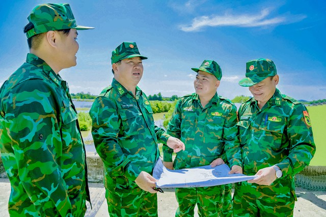 Kiên Giang: Trách nhiệm của cán bộ Biên phòng làm nhiệm vụ quản lý biên giới- Ảnh 1.