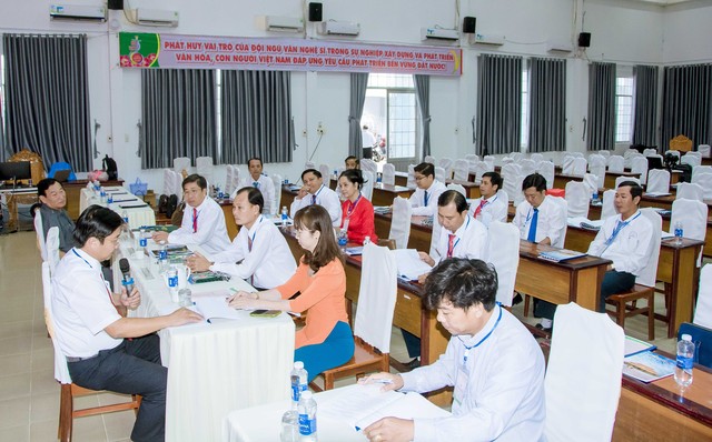 Kiên Giang: Hội Văn học nghệ thuật huyện Vĩnh Thuận Đại hội lần thứ I, nhiệm kỳ 2024-2029- Ảnh 10.