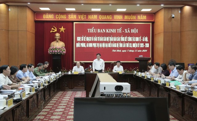 Thái Bình: Họp Tiểu ban Tổng kết công tác KT - XH, Quốc phòng, An ninh- Ảnh 1.