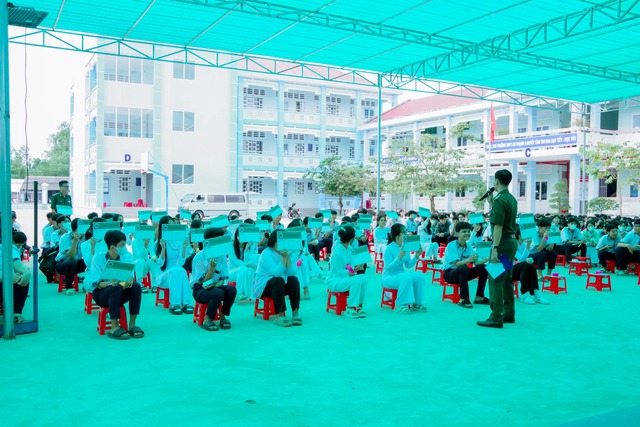 Sóc Trăng: Cuộc thi “Rung chuông vàng” tìm hiểu Luật Biên phòng Việt Nam- Ảnh 2.