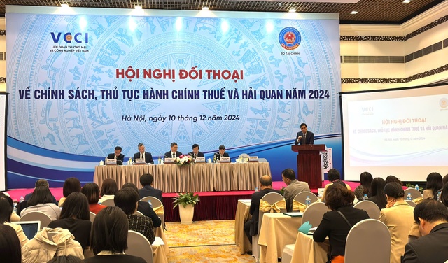 Ngành thuế và hải quan nỗ lực cải cách và đồng hành cùng doanh nghiệp- Ảnh 2.