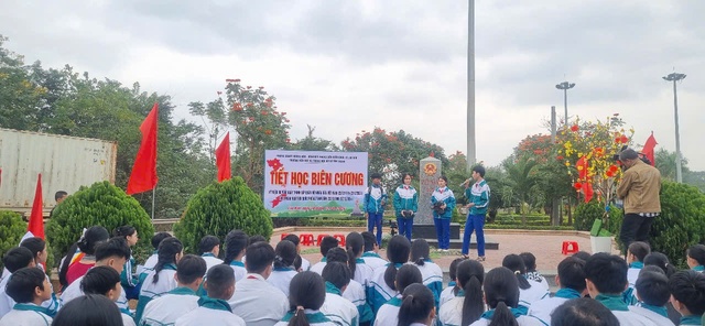 Khơi dậy tình yêu quê hương đất nước từ những “Tiết học Biên cương” - Ảnh 4.