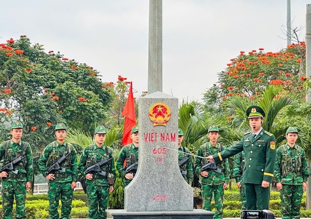 Khơi dậy tình yêu quê hương đất nước từ những “Tiết học Biên cương” - Ảnh 3.