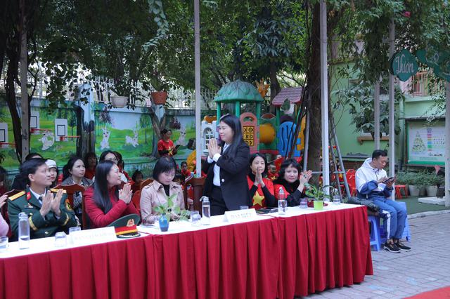 Trường Mầm non Dịch Vọng: Tổ chức nhiều sự kiện chào mừng ngày truyền thống QĐND Việt Nam- Ảnh 7.