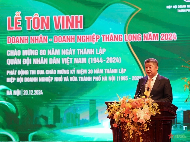 Tôn vinh doanh nhân, doanh nghiệp Thăng Long năm 2024 phát triển vì một Thủ đô thịnh vượng- Ảnh 3.