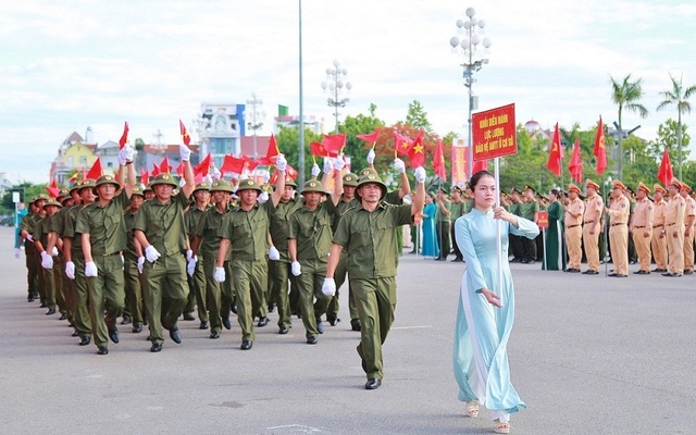 Nghệ An: Triển khai thực hiện chính sách hỗ trợ thôi việc đối với công an xã bán chuyên trách- Ảnh 1.