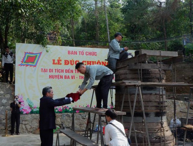 Ba Vì dâng hương tưởng nhớ Ngày hoá của Đức Thánh Tản Viên Sơn- Ảnh 3.