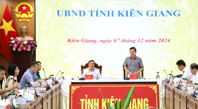 Đoàn công tác Bộ Xây dựng làm việc với tỉnh Kiên Giang về phát triển đô thị- Ảnh 1.