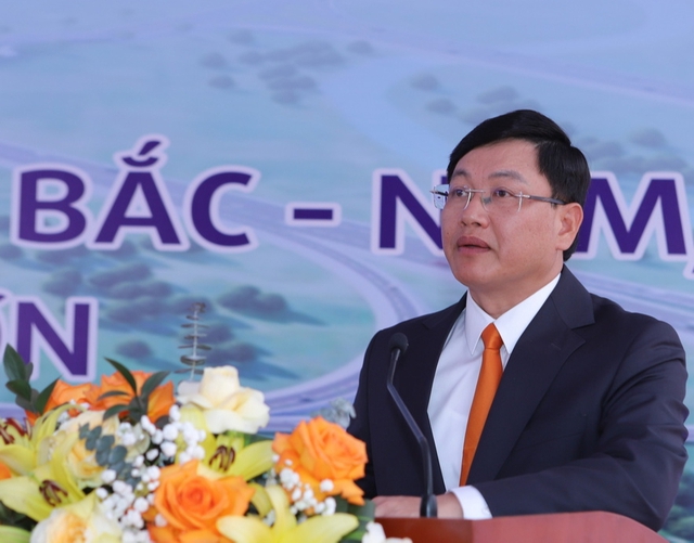 Thanh Hóa: Khởi công dự án tuyến đường nối cao tốc Bắc - Nam, Quốc lộ 1A đi cảng Nghi Sơn- Ảnh 3.