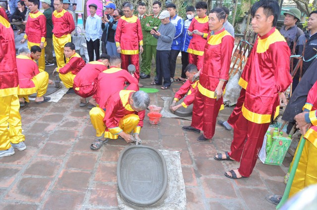Độc đáo Hội thi pháo đất đền Trần Thái Bình 2024- Ảnh 4.