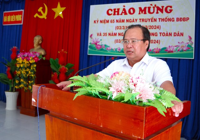 Phó Chủ tịch UBND tỉnh Cà Mau Nguyễn Minh Luân phát biểu thăm hỏi CBCS tại Hải đội BP.