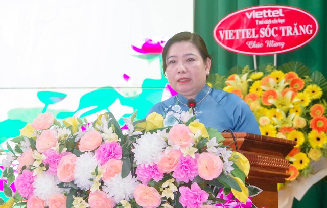 Phó Bí thư Thường trực Tỉnh ủy, Chủ tịch HĐND tỉnh Sóc Trăng Hồ Thị Cẩm Đào phát biểu chỉ đạo hội nghị.