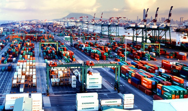 Tăng cường kết nối logistics thúc đẩy tiêu thụ, xuất khẩu nông lâm thủy sản- Ảnh 1.