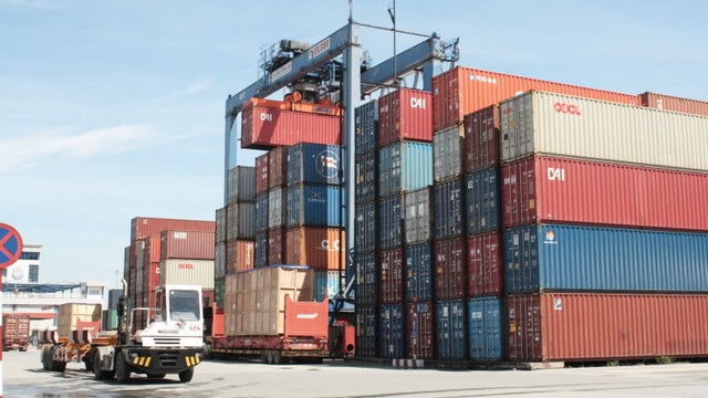 Thu ngân sách Nhà nước từ xuất nhập khẩu đạt hơn 30.000 tỷ đồng trong tháng 1- Ảnh 1.