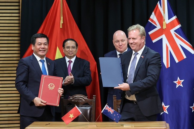 Việt Nam - New Zealand: Ký kết hợp tác kinh tế, thương mại- Ảnh 2.