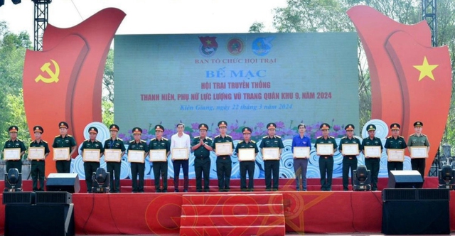 Các đơn vị nhận khen thưởng Hội trại truyền thống thanh niên, Phụ nữ lực lượng vũ trang Quân khu 9 năm 2024.