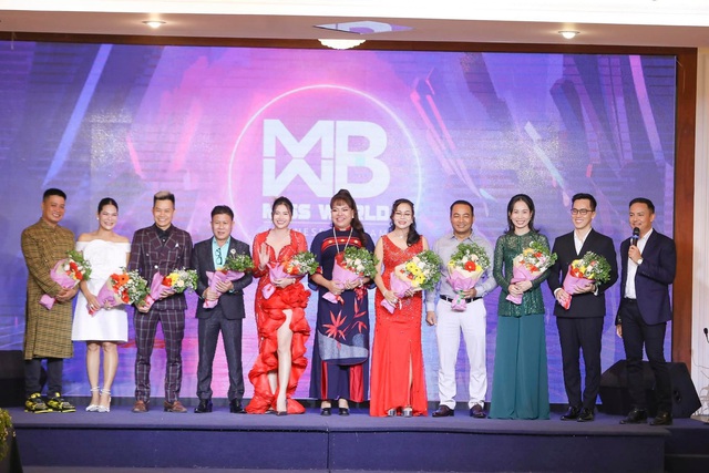 Miss World Business Vietnam 2024: Tâm, tầm, tài, sắc và kết nối- Ảnh 1.
