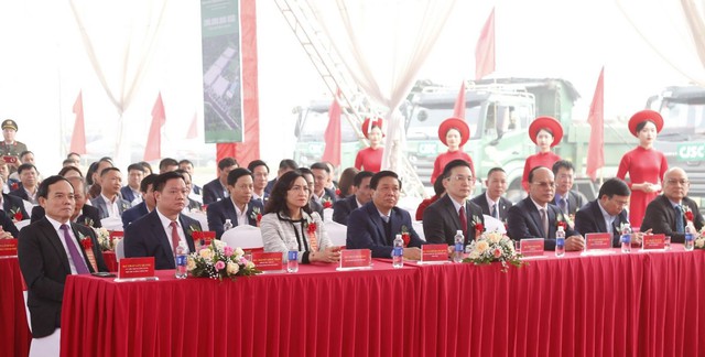 Thái Bình: Khởi công nhà máy sản xuất kính áp tròng với tổng vốn đầu tư 200 triệu USD- Ảnh 2.