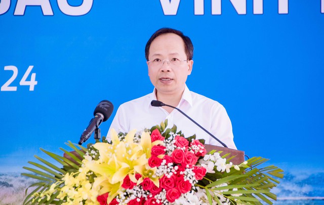 Thứ trưởng Bộ GTVT Nguyễn Duy Lâm phát biểu tại buổi lễ.