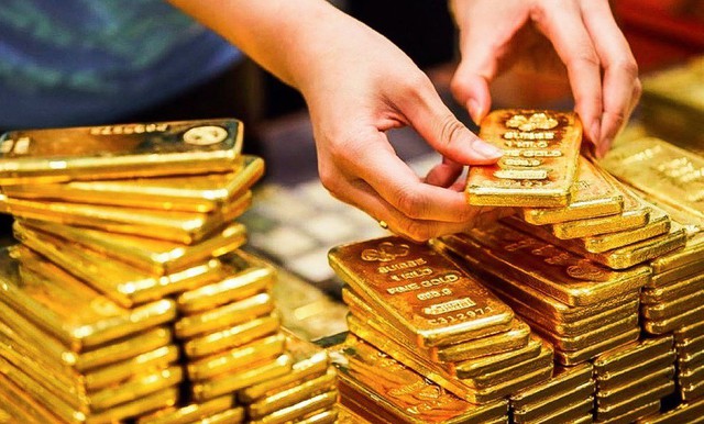 Giá vàng hôm nay 7/3: Vàng SJC vượt 81 triệu đồng/lượng- Ảnh 1.
