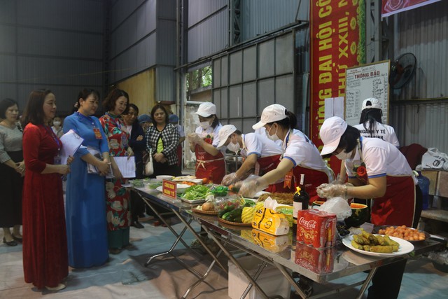 Liên đoàn Lao động tỉnh Thái Bình: Tổ chức Hội thi "Bữa cơm Công đoàn ấm áp, yêu thương”- Ảnh 2.