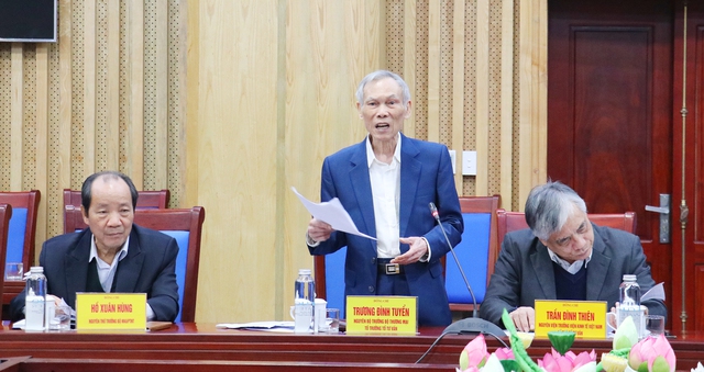UBND tỉnh Nghệ An làm việc với Tổ Tư vấn kinh tế - xã hội - Ảnh 3.