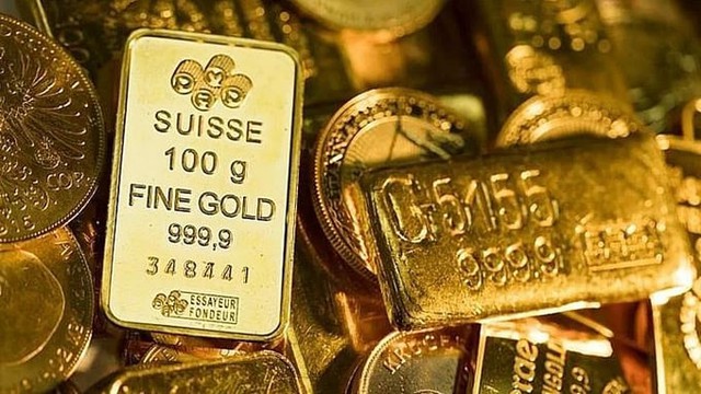 Giá vàng hôm nay 12/4: Vàng trong nước 'bốc hơi' hàng triệu đồng- Ảnh 1.