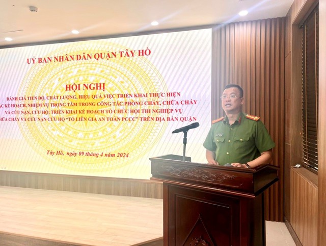 Tây Hồ - Hà Nội: Đánh giá tiến độ thực hiện các nhiệm vụ  trong công tác PCCC & CNCH- Ảnh 1.
