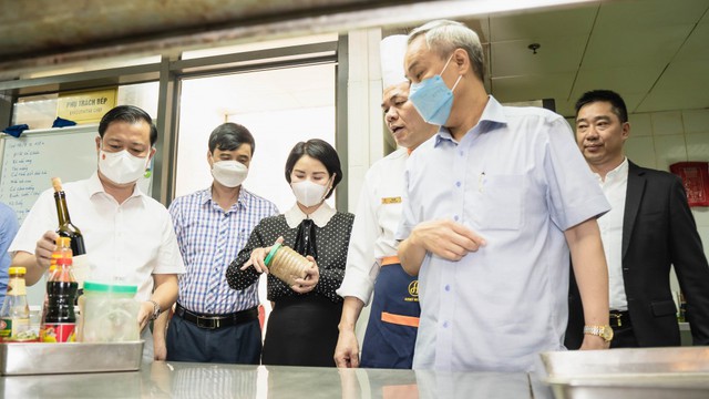 Hà Nội: Thành lập 4 đoàn kiểm tra an toàn thực phẩm toàn thành phố- Ảnh 1.