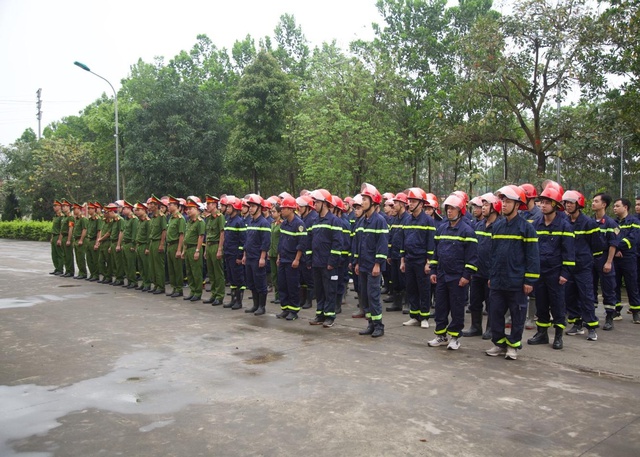 Bắc Giang: Công an tỉnh kiểm tra nghiệp vụ chữa cháy và cứu nạn cứu hộ 6 tháng đầu năm 2024 - Ảnh 1.