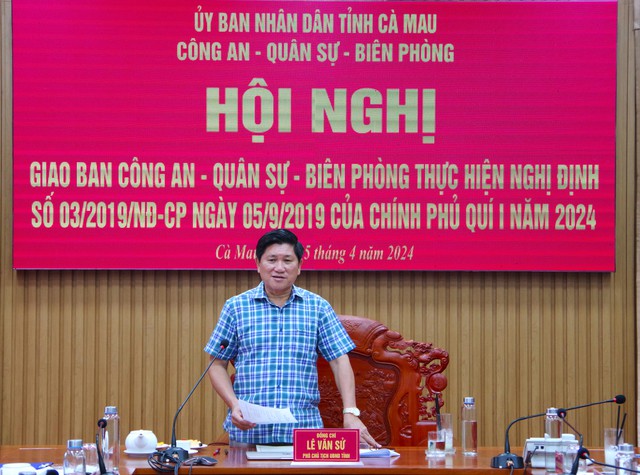 Phó Chủ tịch UBND tỉnh Cà Mau Lê Văn Sử phát biểu kết luận hội nghị.