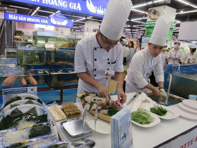 TP.HCM: Tuần lễ mở bán chính thức cá Bơn và hải sản Hàn Quốc tại Lotte Mart quận 7- Ảnh 5.