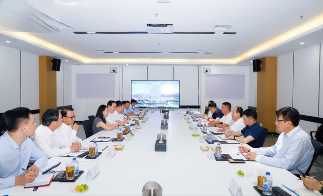 Nghệ An: Chủ tịch UBND tỉnh làm việc với các tập đoàn công nghệ của Trung Quốc- Ảnh 1.