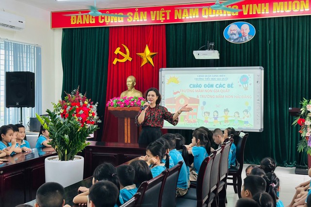 Chào đón hơn 150 em học sinh lớp Mẫu giáo sang thăm Trường Tiểu học Gia Quất- Ảnh 3. Chào đón hơn 150 em học sinh lớp Mẫu giáo sang thăm Trường Tiểu học Gia Quất- Ảnh 3.