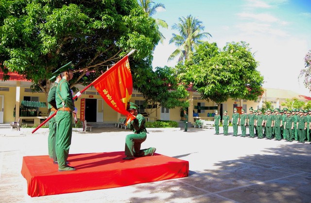BĐBP An Giang: Tổ chức Lễ tuyên thệ chiến sĩ mới năm 2024- Ảnh 2.