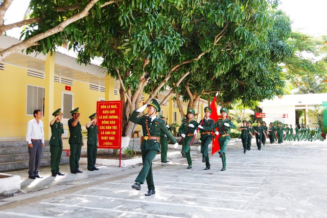 BĐBP An Giang: Tổ chức Lễ tuyên thệ chiến sĩ mới năm 2024- Ảnh 4.