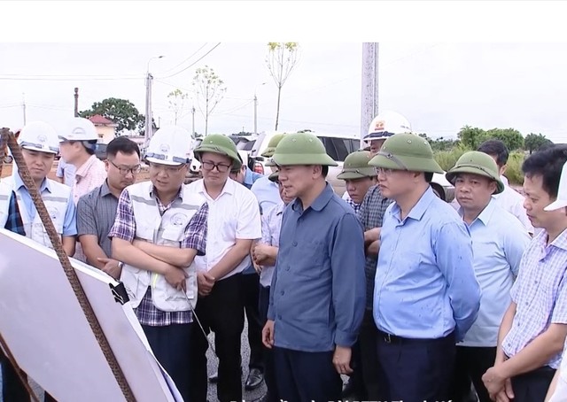 Thanh Hóa: Bí thư Tỉnh ủy kiểm tra một số công trình trọng điểm tại huyện Hoằng Hóa và Nga Sơn- Ảnh 3.