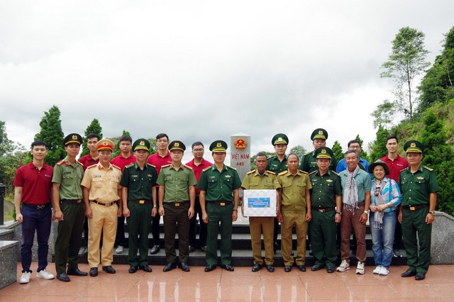 BĐBP Thừa Thiên Huế: Nhiều hoạt động ý nghĩa trong Chiến dịch thanh niên tình nguyện hè tại huyện biên giới A Lưới- Ảnh 7.