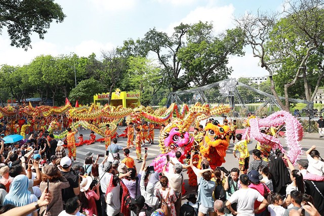 Festival Thu Hà Nội năm 2024: Quảng bá nét đẹp văn hóa, lịch sử, du lịch Thủ đô- Ảnh 2.