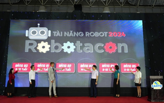 Vinamilk đồng hành cùng ROBOTACON WRO 2024- Ảnh 6.