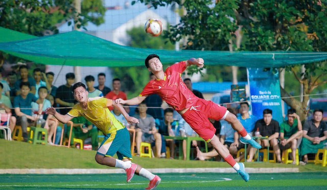 Thái Nguyên:
Sôi nổi giải bóng đá tranh Cup Động Lực lần thứ I.- Ảnh 1.