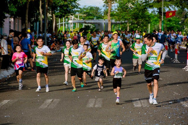 Hậu Giang: 7 tháng đầu năm thu ngân sách trên 10.510 tỷ đồng- Ảnh 3.