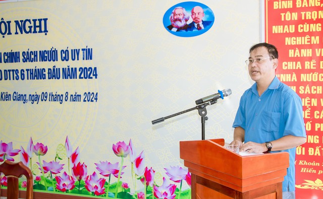 Kiên Giang: Sơ kết thực hiện chính sách người có uy tín trong đồng bào DTTS 6 tháng đầu năm 2024- Ảnh 2.