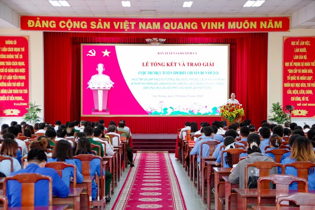 Sóc Trăng: Trao giải cuộc thi “Học tập và làm theo tư tưởng, đạo đức, phong cách Hồ Chí Minh”- Ảnh 1.