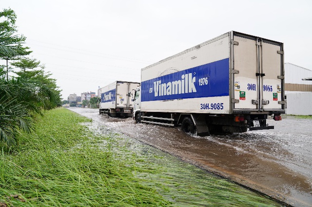 Vinamilk hỗ trợ gần 3 tỷ đồng sản phẩm dinh dưỡng thiết yếu cho người dân Miền Bắc- Ảnh 5.