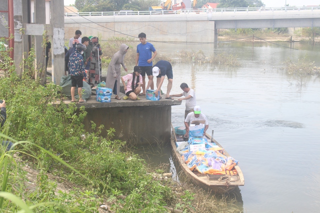 Vân Hà những ngày lũ- Ảnh 1.