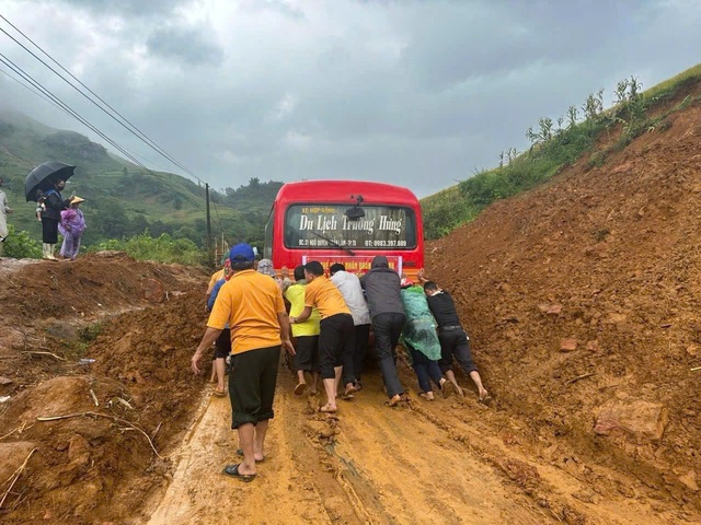 Thái Bình: Công ty Du lịch Trường Hưng hướng về đồng bào vùng lũ- Ảnh 14.