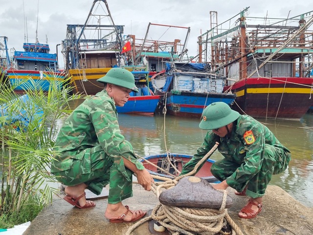 BĐBP Quảng Trị - Thừa Thiên Huế: Căng mình giúp dân ứng phó bão số 4- Ảnh 5.